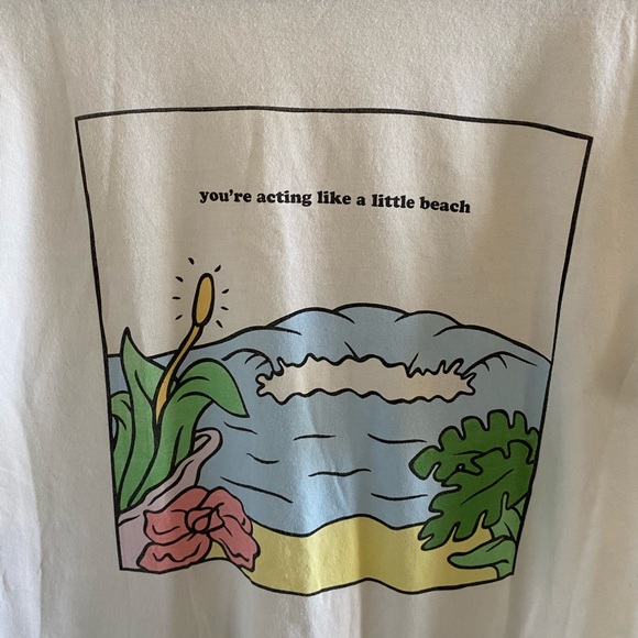 Tops - Soft Graphic Tee